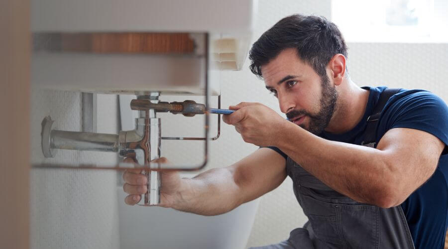 Water heater installation in Rossville, IN